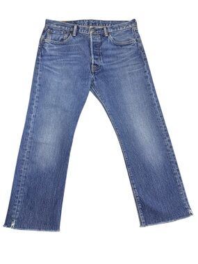 Levi's 501 Cropped Button
Fly Mid-High Rise Jeans Relaxed
Straight Raw Hem 32